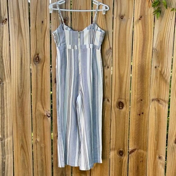 Take 50% OFF- Forever21 Striped Tie Front Jumpsuit, Size-S - Picture 6 of 9